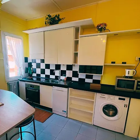 Apartment Breeze Orsini - Luminoso Bilocale A 15 Minuti Dal Duomo Di *